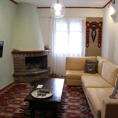 Dimos Suite Arachova Eksteriør billede